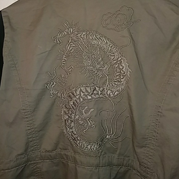 Lovposh Khaki Contrast Standing Collar Jacket - Picture 4 of 8